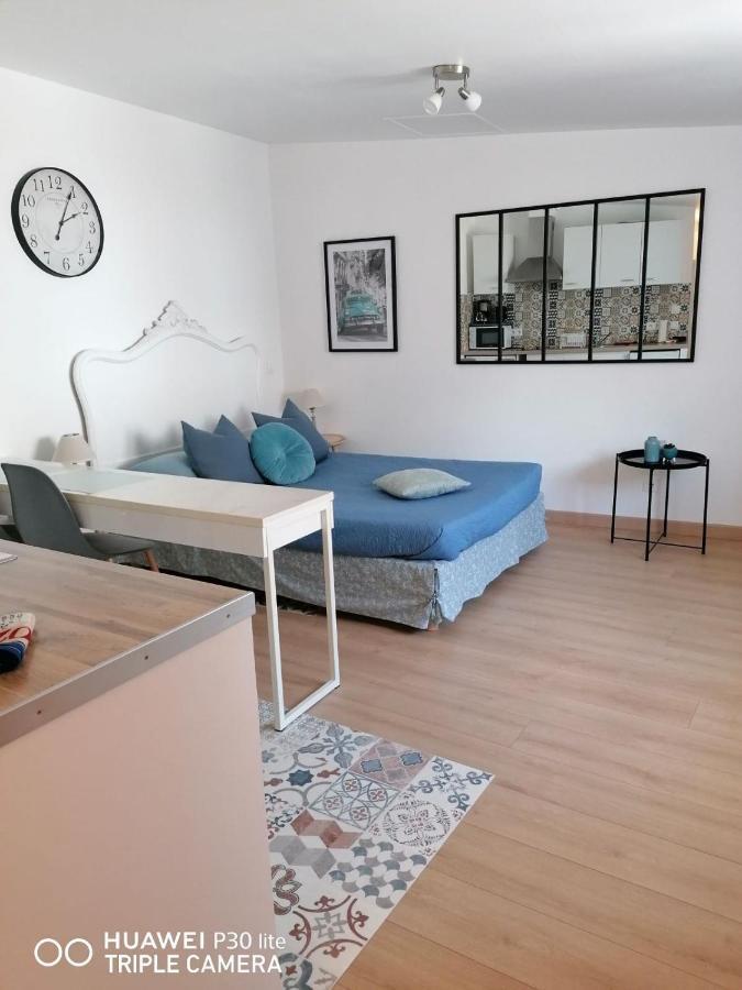 Charmant Logement En Plein Centre De Macon Apartamento Exterior foto